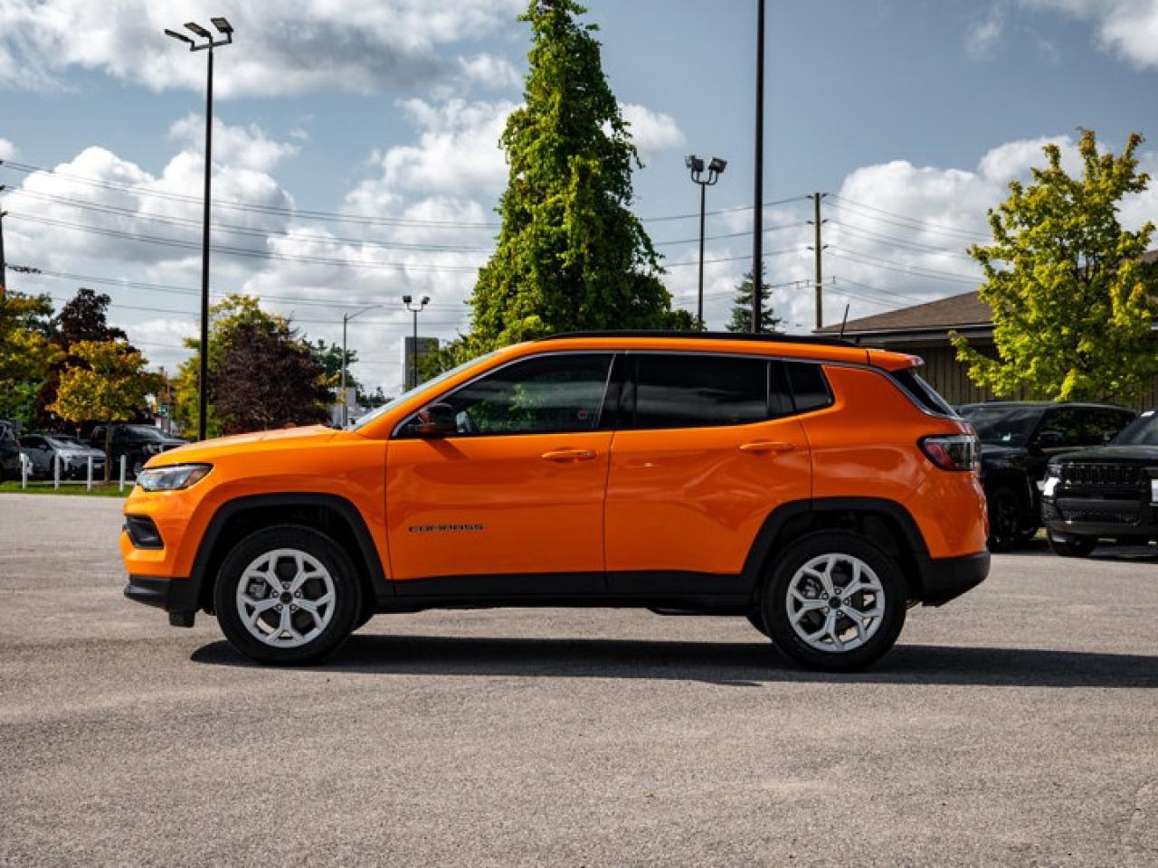 2026 Jeep Compass NORTH Photo3