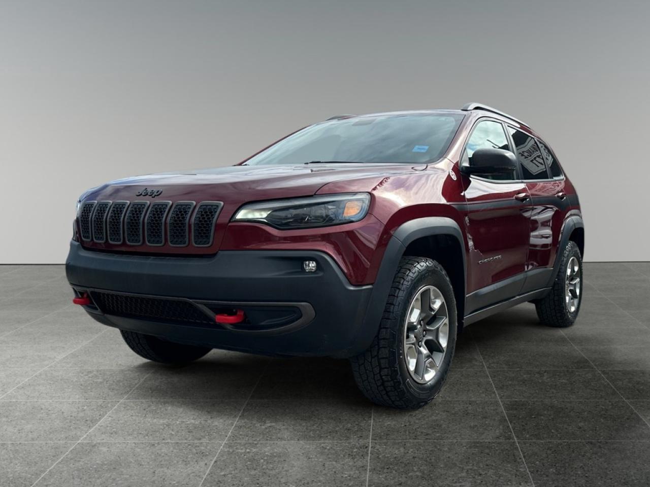 Used 2019 Jeep Cherokee Trailhawk 4X4 for sale in Saskatoon, SK