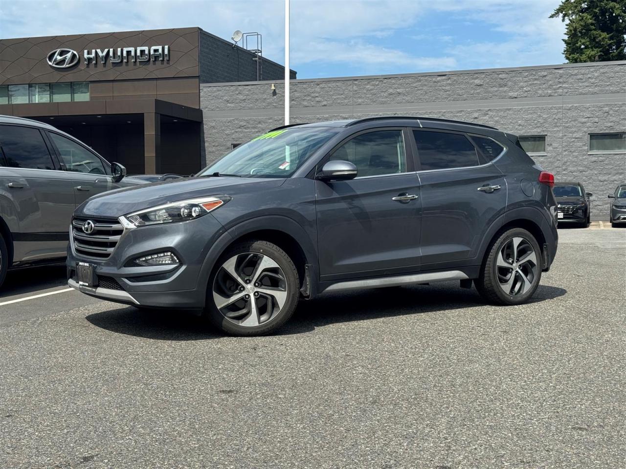 Recent Arrival! 2017 Hyundai Tucson Limited Coliseum Gray 1.6L I4 DGI 7-Speed Automatic AWD<br /><br />AWD.<br /><br /><br />Certified. Hyundai Details:<br /><br />* CarFax<br />* Enjoy preferred financing rates on select models<br />* Transferable 6-Year/120,000 km Powertrain Limited Warranty. This is an additional 1 year/20, 000 km beyond the original factory warranty<br />* 30 day / 2000 km exchange privilege policy<br />* 1 year 24 hour roadside assistance<br />* 120 point inspection<br /><br /><br />Awards:<br />* autoTRADER Top Picks Top Compact SUV * IIHS Canada Top Safety Pick<br /><br /><br />Reviews:<br />* Most owners say this era of Tucson attracted their attention with unique exterior styling, and sealed the deal with a great balance of comfortable ride quality and sporty, spirited driving dynamics. Bang-for-the-buck was highly rated as well. Source: autoTRADER.ca