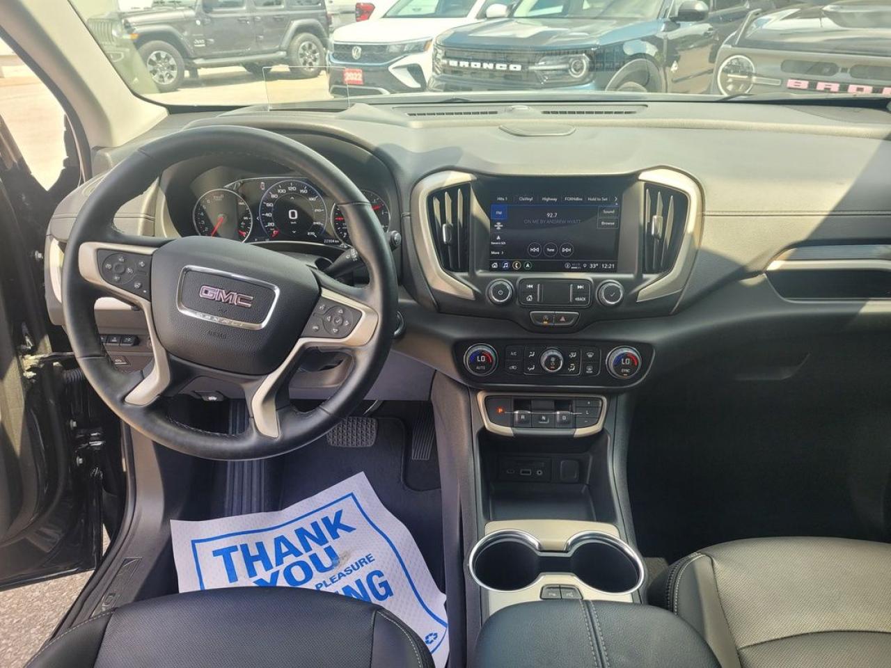 2023 GMC Terrain Denali Photo12