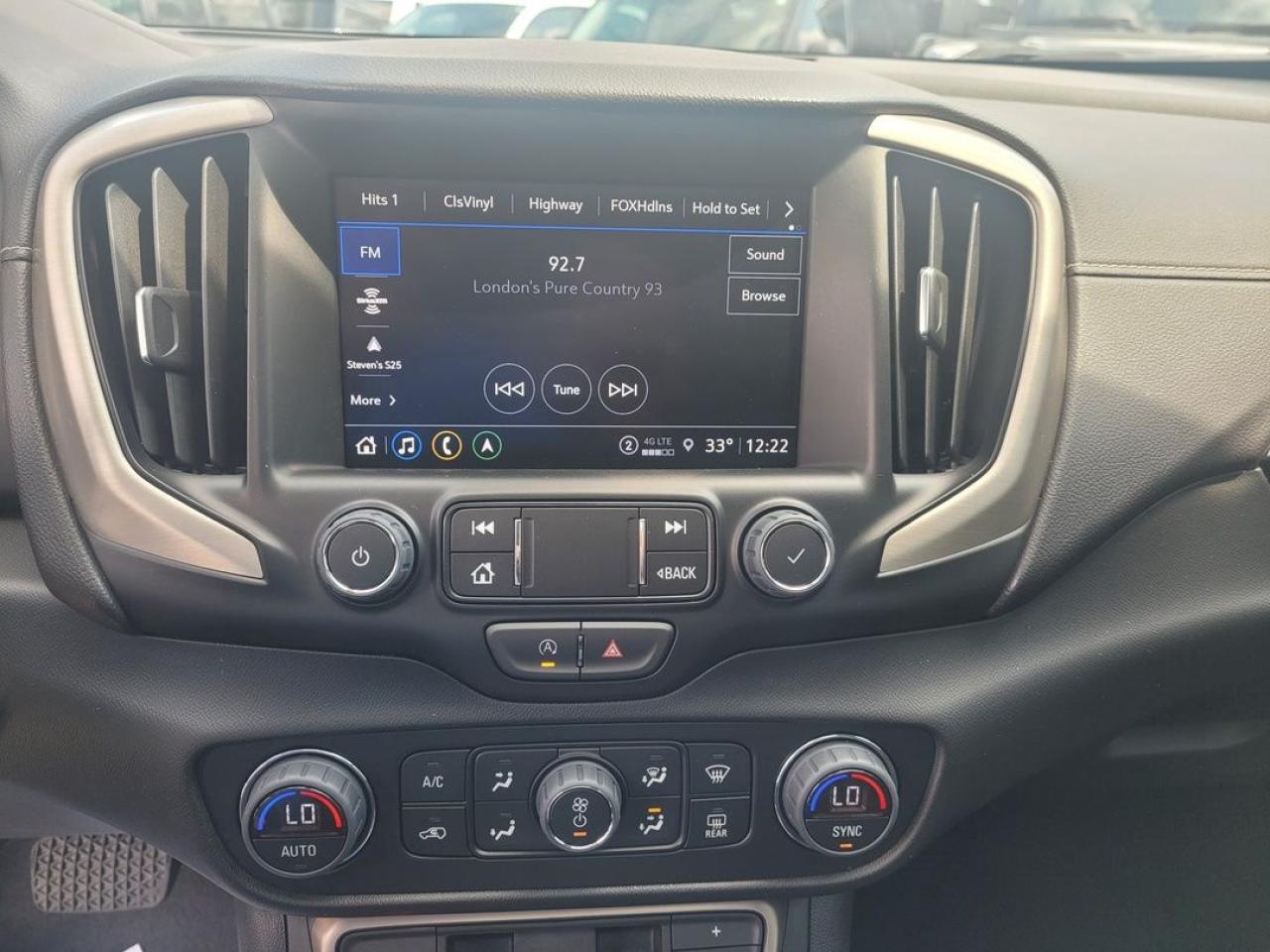 2023 GMC Terrain Denali Photo17