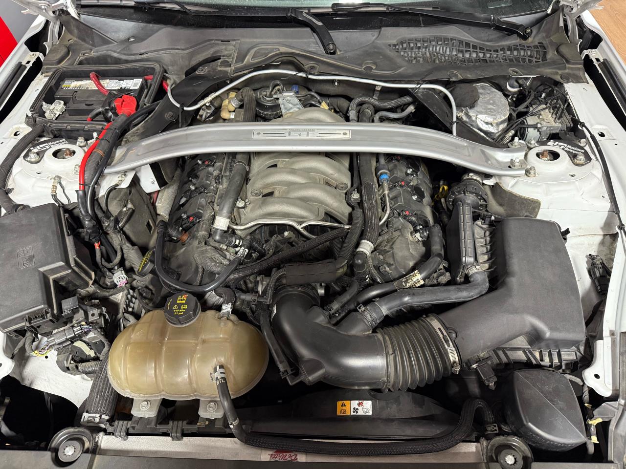 2015 Ford Mustang GT RACE CAR - Photo #6