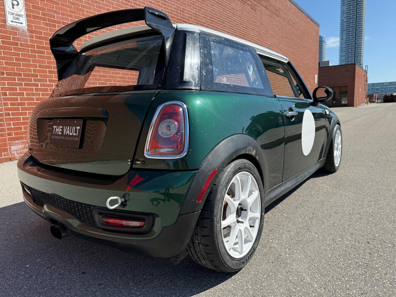 2011 MINI Cooper John Cooper Works RACE CAR - Photo #7