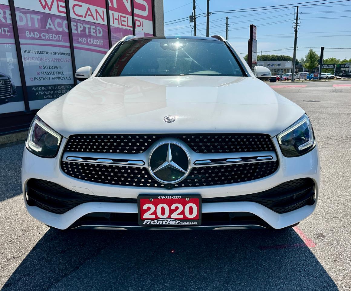 2020 Mercedes-Benz GLC-Class GLC 300 | NAVIGATION | SUNROOF | NO ACCIDENTS Photo2