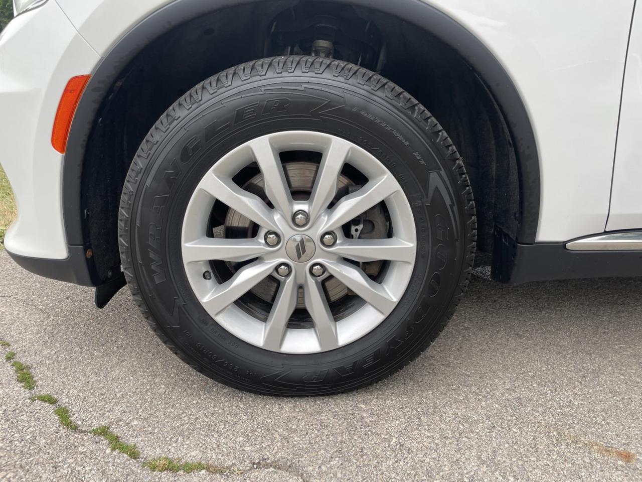 2021 Dodge Durango SXT AWD - Photo #19