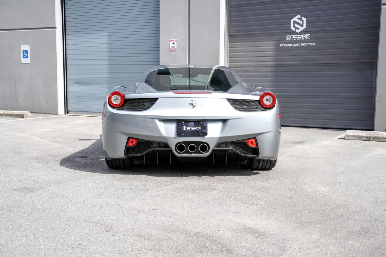 2011 Ferrari 458 ITALIA COUPE - Photo #2