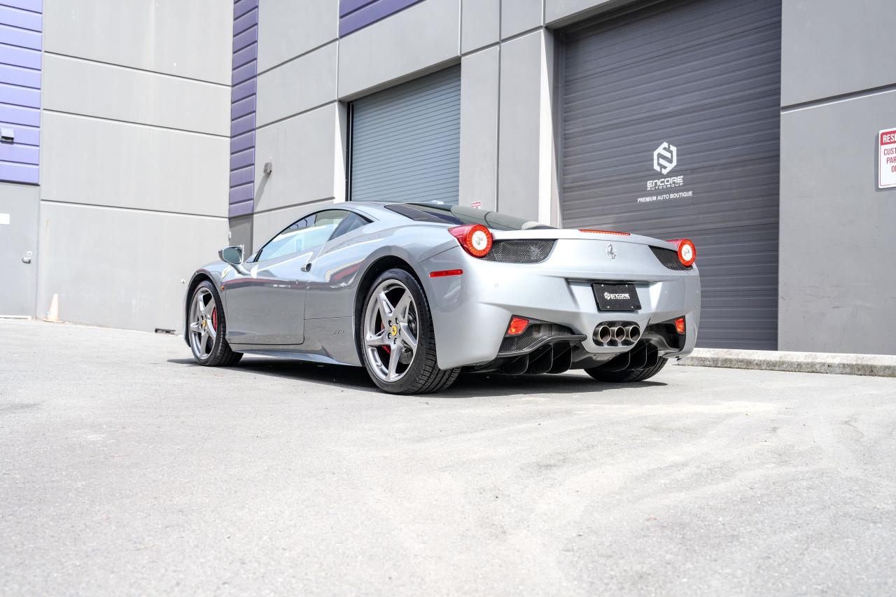2011 Ferrari 458 ITALIA COUPE - Photo #3
