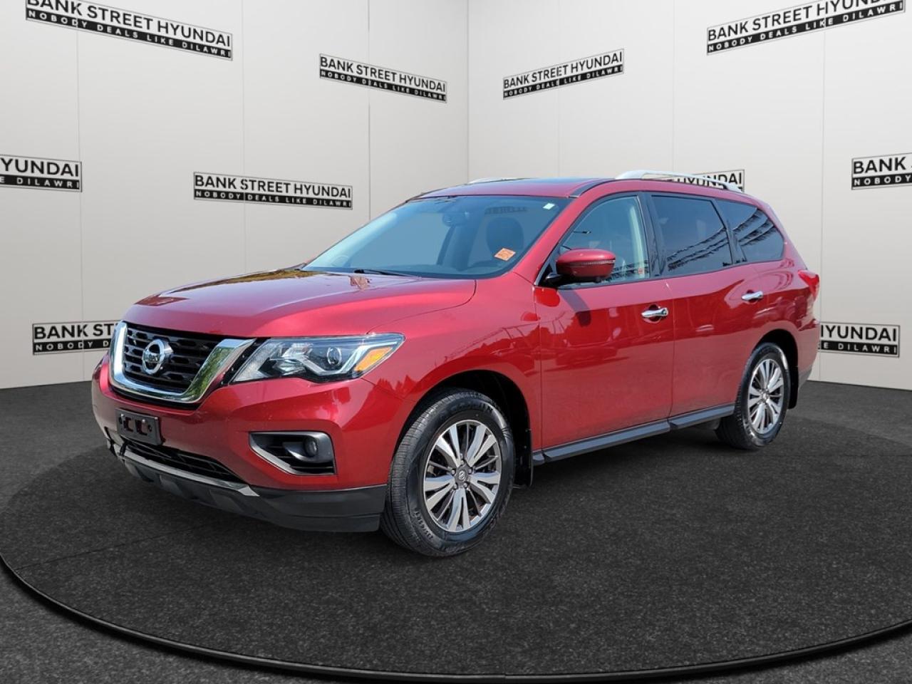 Used 2018 Nissan Pathfinder 4x4 SL Premium for sale in Ottawa, ON