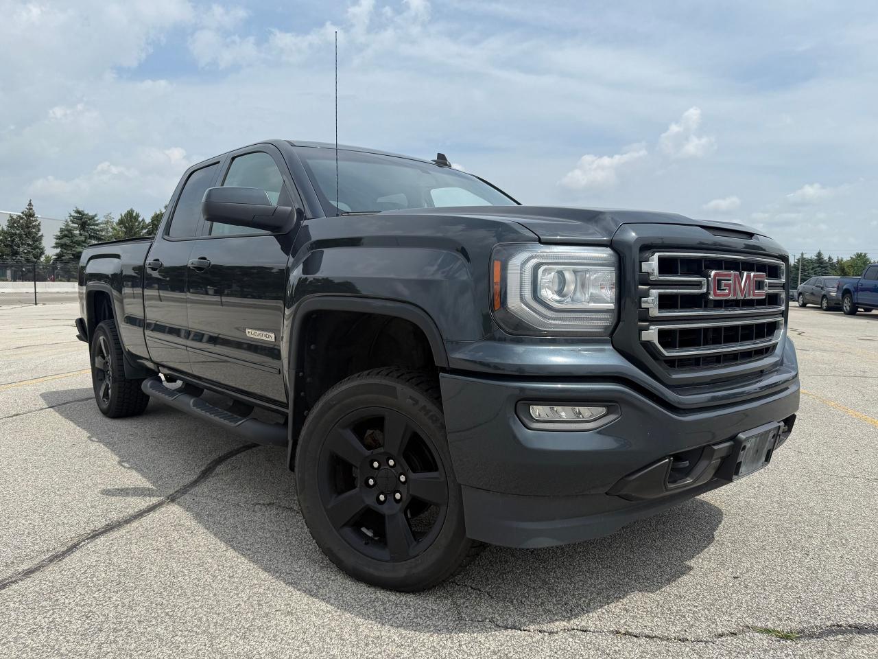 Used 2019 GMC Sierra 1500 4WD Elevation DoubleCab *LOW KMS*CLEAN CARFAX* for sale in North York, ON
