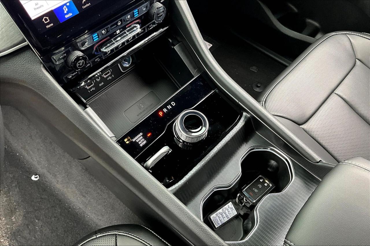 2025 Jeep Grand Cherokee L LIMITED | Black App Pkg | Pano Roof | LuxTech 2 Photo