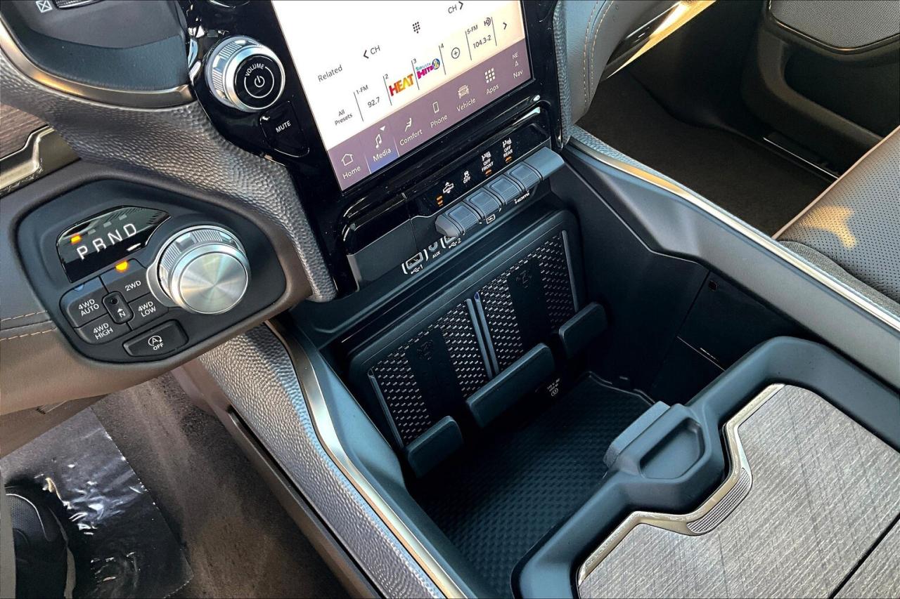 2026 RAM 1500 LONGHORN | Premium Leather | Pano Roof | 540HP Photo