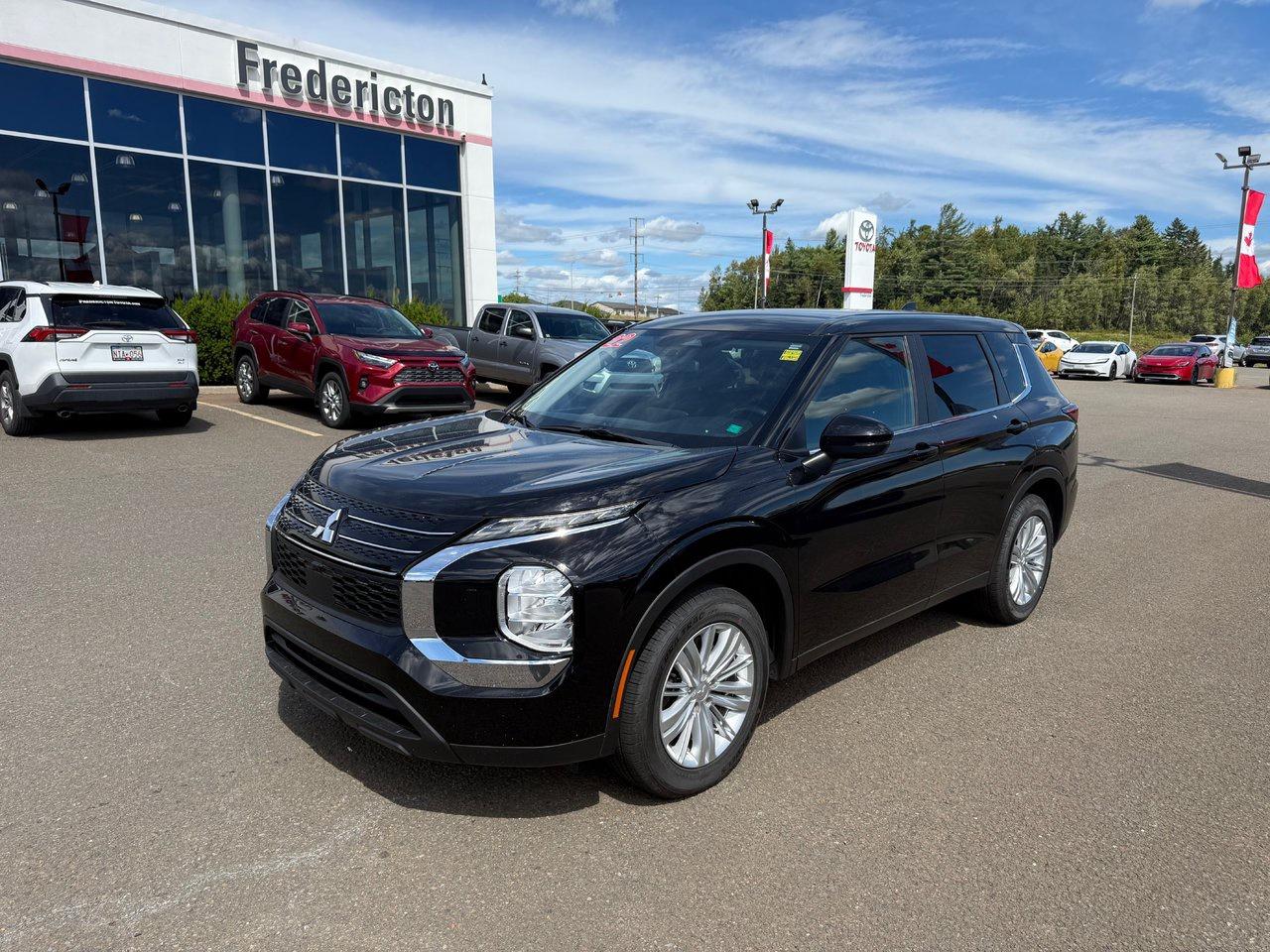 Used 2022 Mitsubishi Outlander ES for sale in Fredericton, NB