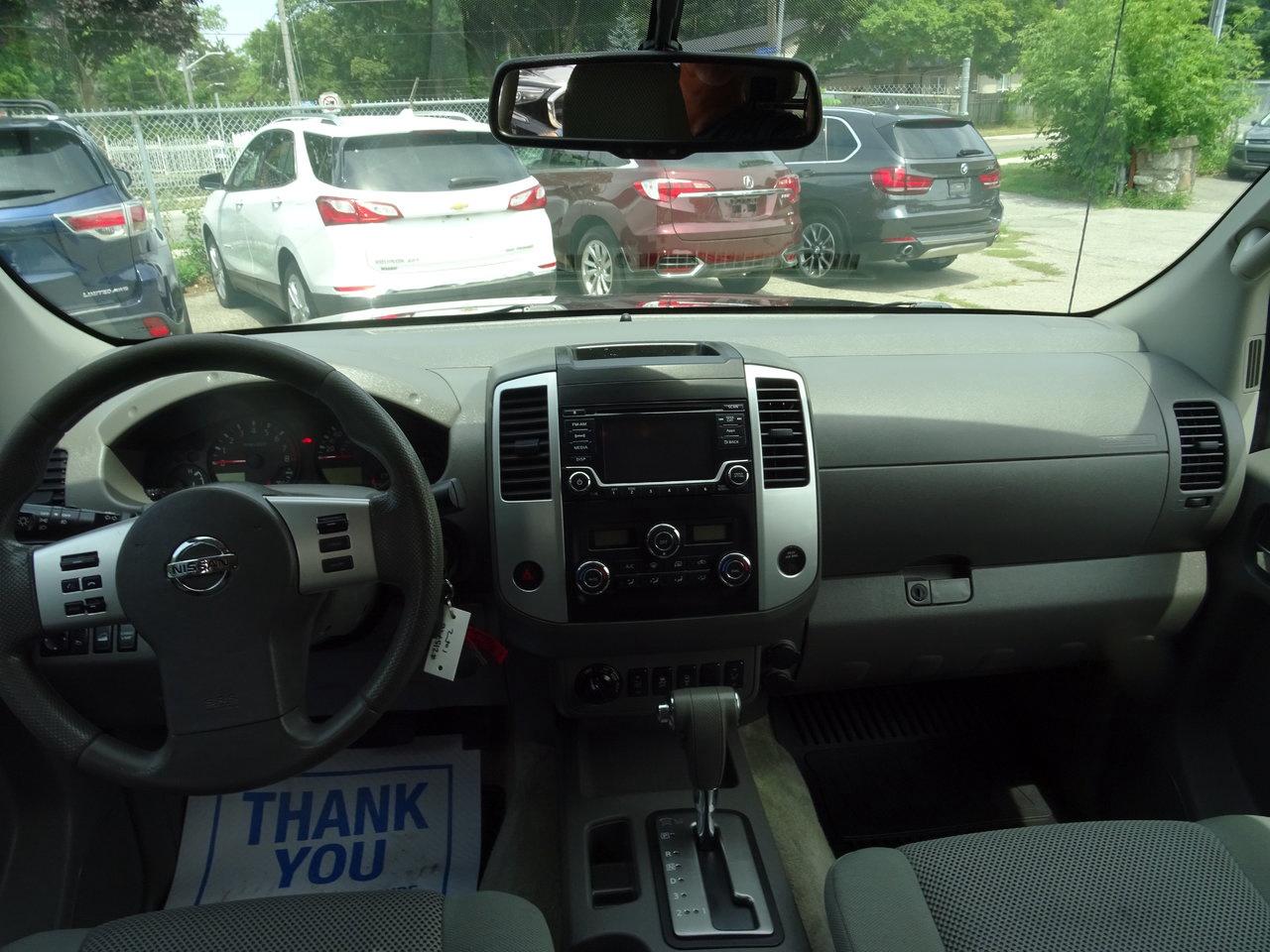 2016 Nissan Frontier SV - Photo #13