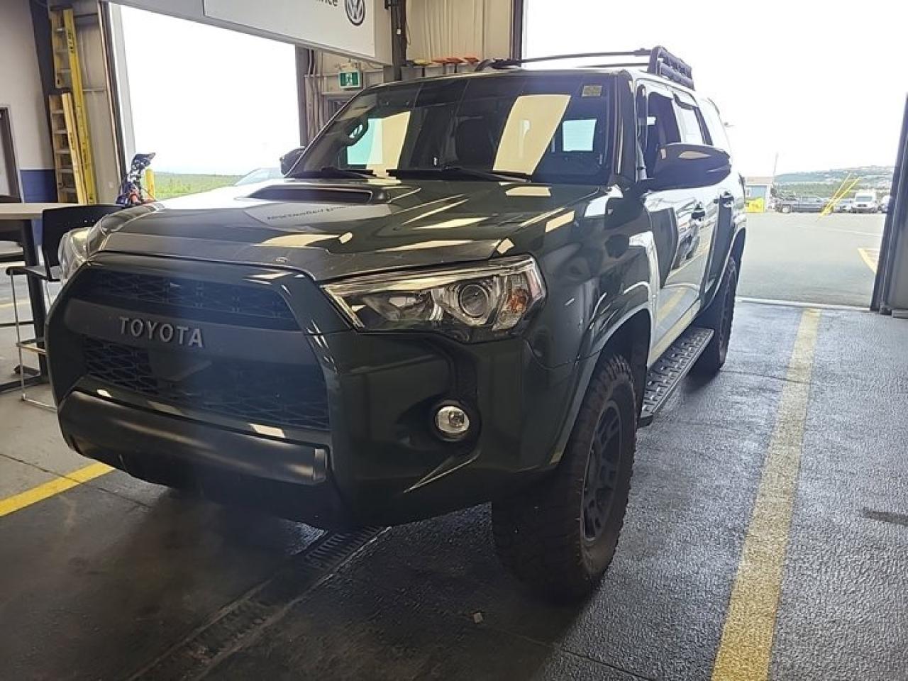 Used 2020 Toyota 4Runner TRD PRO | Leather | Sunroof | Nav | JBL | Crawl Control | Adaptive Cruise Control | CarPlay & More ! for sale in Guelph, ON