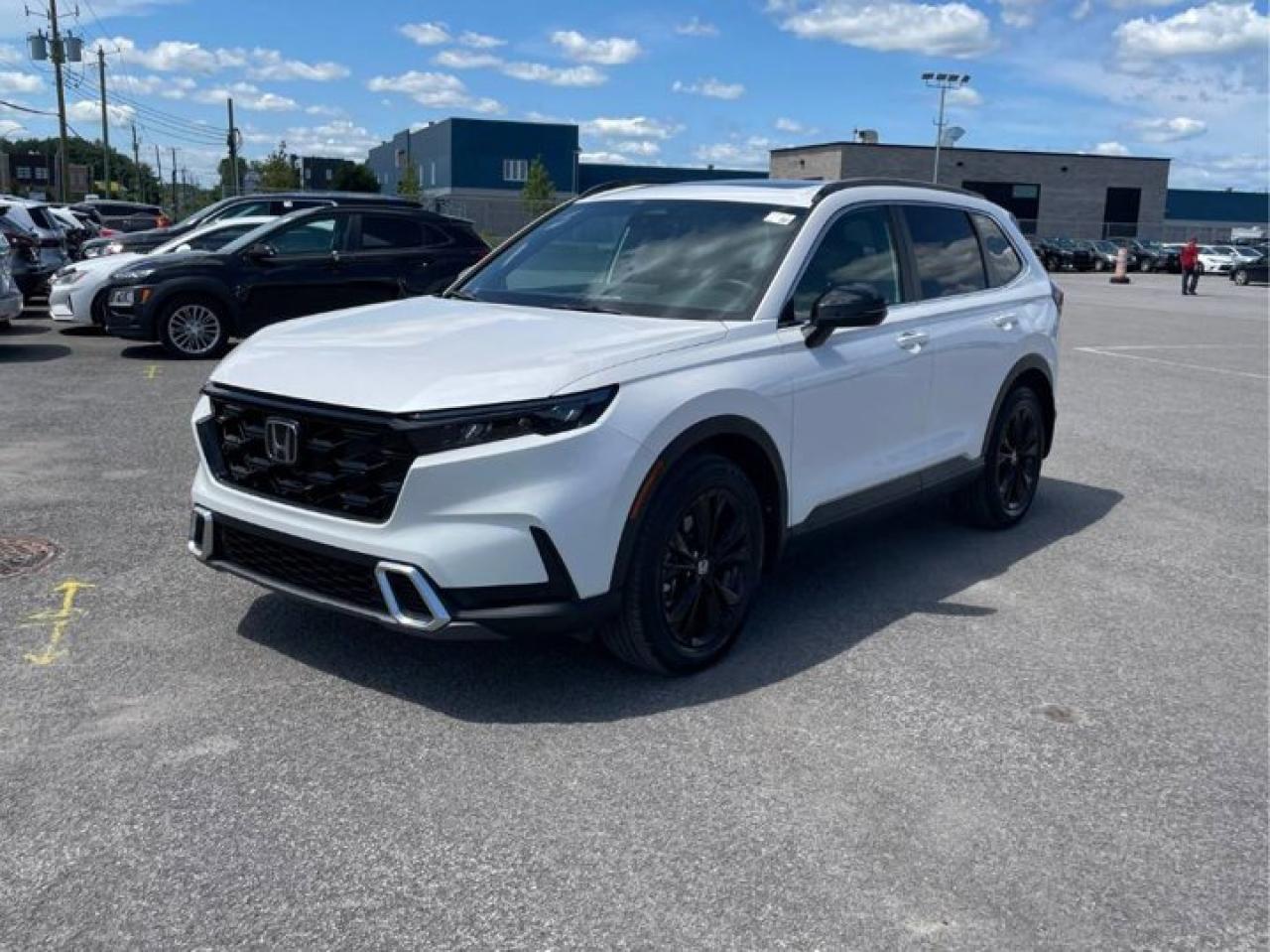 Used 2024 Honda CR-V Hybrid Touring Hybrid | Leather | Sunroof | Nav | Heated Wheel + Seats | CarPlay + Android | and More ! for sale in Guelph, ON