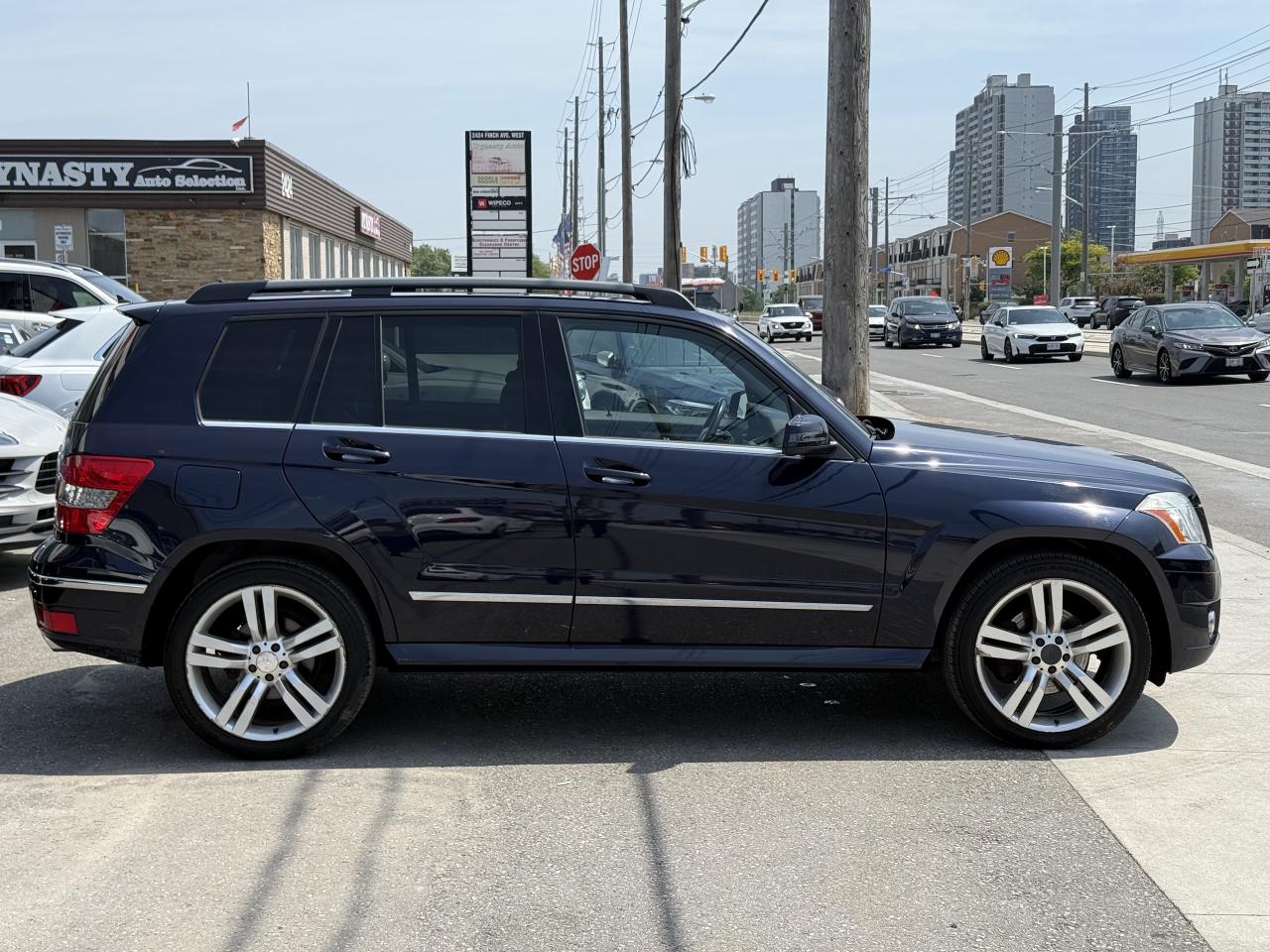 2010 Mercedes-Benz GLK-Class GLK350 | PANO | NO ACCIDENTS | LOW KM - Photo #9