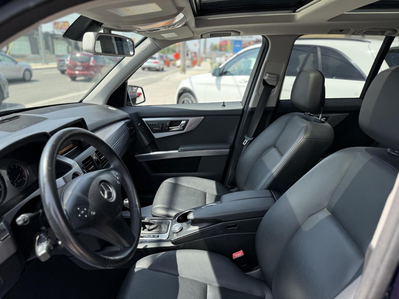 2010 Mercedes-Benz GLK-Class GLK350 | PANO | NO ACCIDENTS | LOW KM - Photo #27