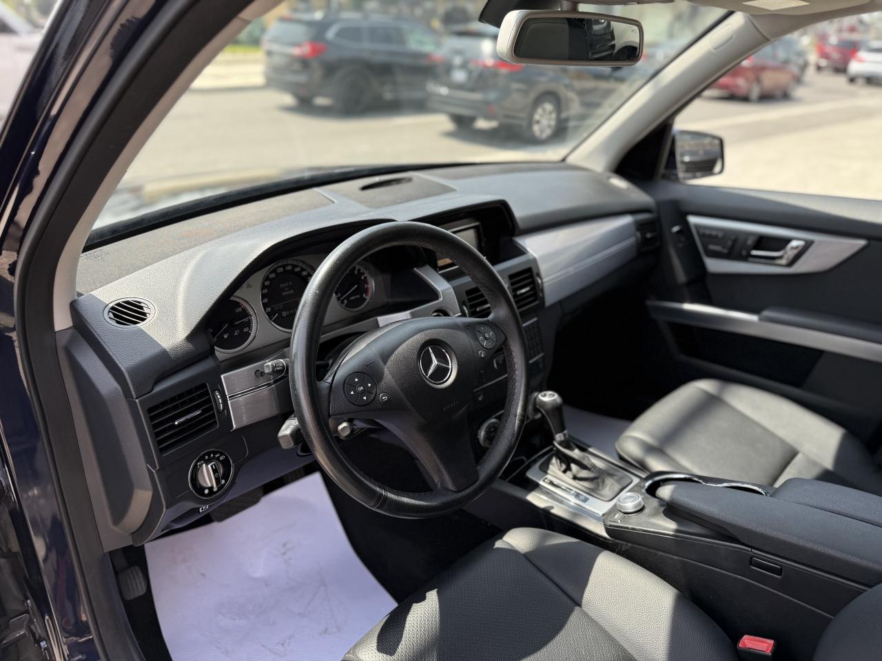 2010 Mercedes-Benz GLK-Class GLK350 | PANO | NO ACCIDENTS | LOW KM - Photo #29