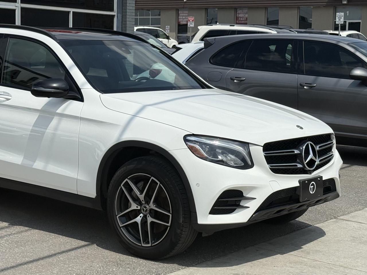 2019 Mercedes-Benz GLC-Class 300 | PREMIUM | PANO | LOADED - Photo #9