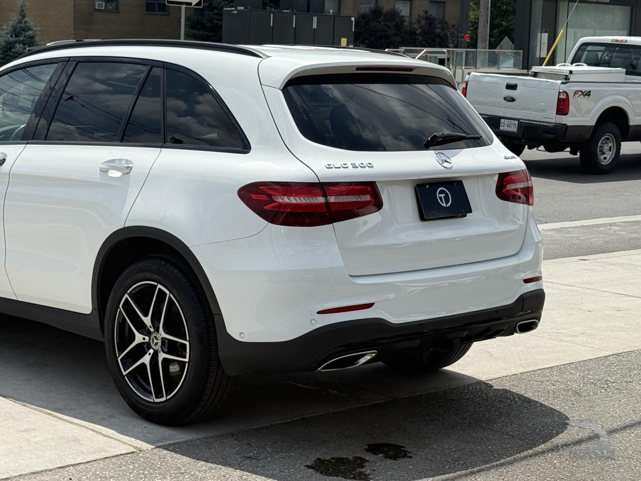 2019 Mercedes-Benz GLC-Class 300 | PREMIUM | PANO | LOADED - Photo #15
