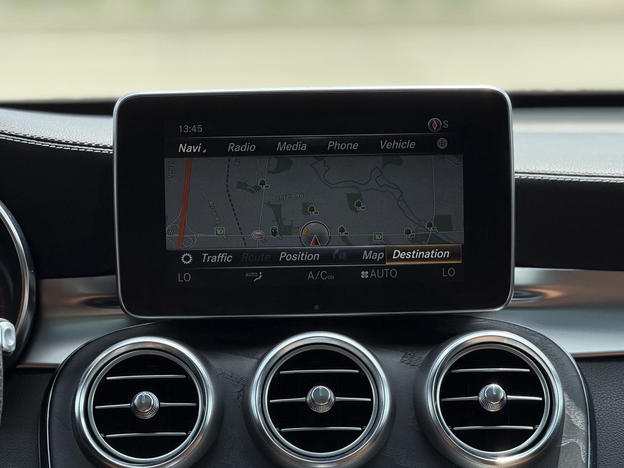 2019 Mercedes-Benz GLC-Class 300 | PREMIUM | PANO | LOADED - Photo #25