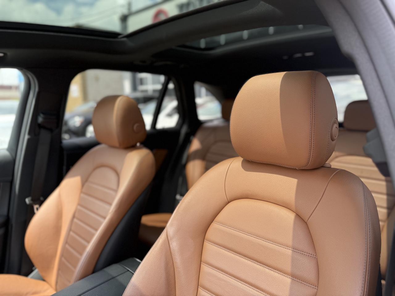 2019 Mercedes-Benz GLC-Class 300 | PREMIUM | PANO | LOADED - Photo #29