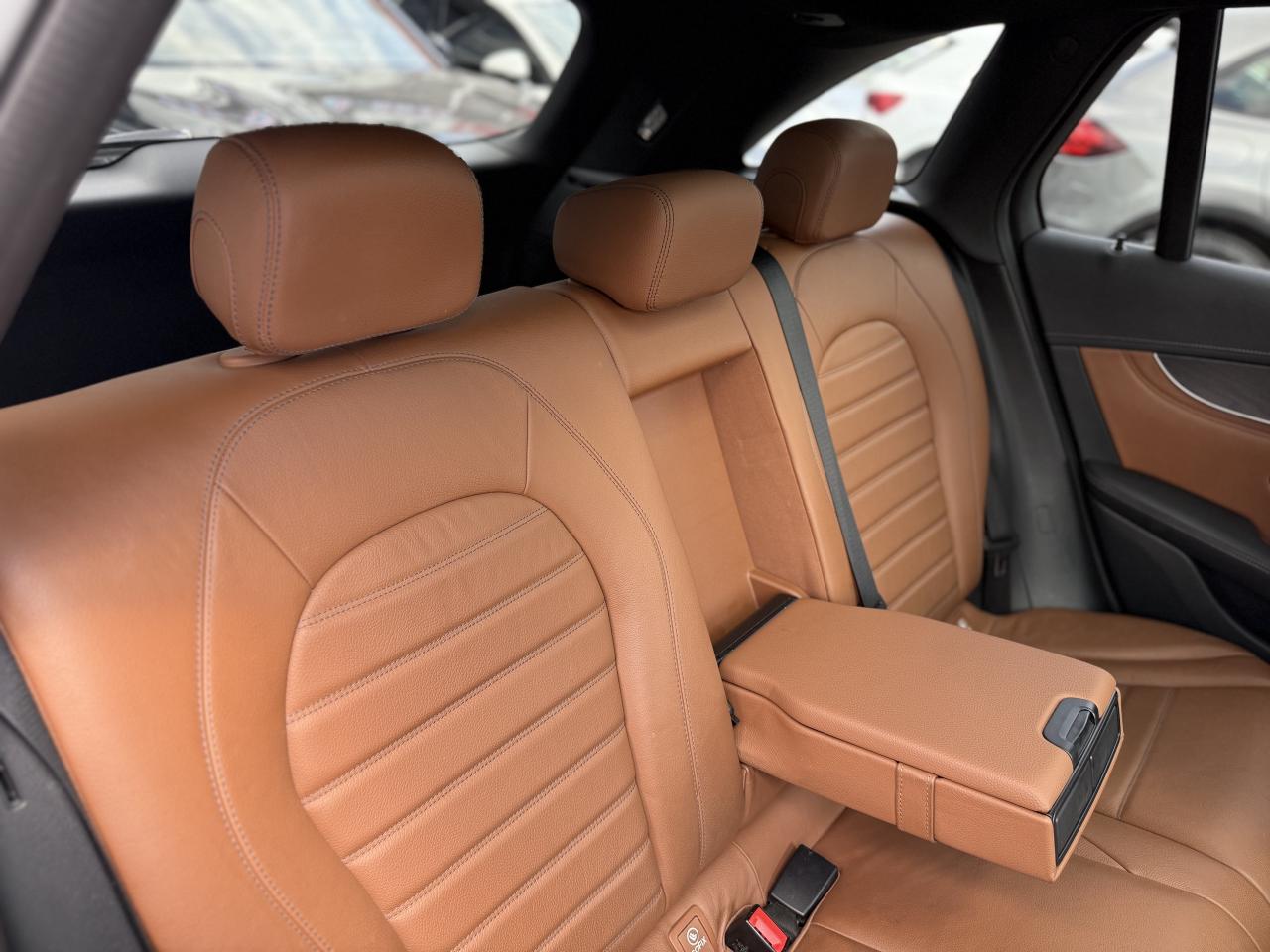 2019 Mercedes-Benz GLC-Class 300 | PREMIUM | PANO | LOADED - Photo #35