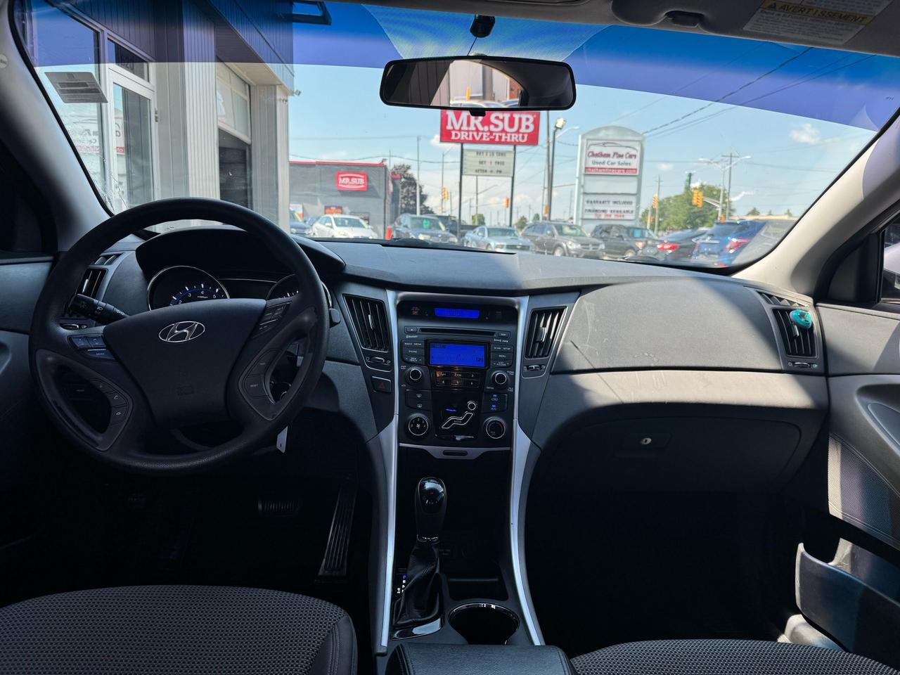 2012 Hyundai Sonata GL Photo