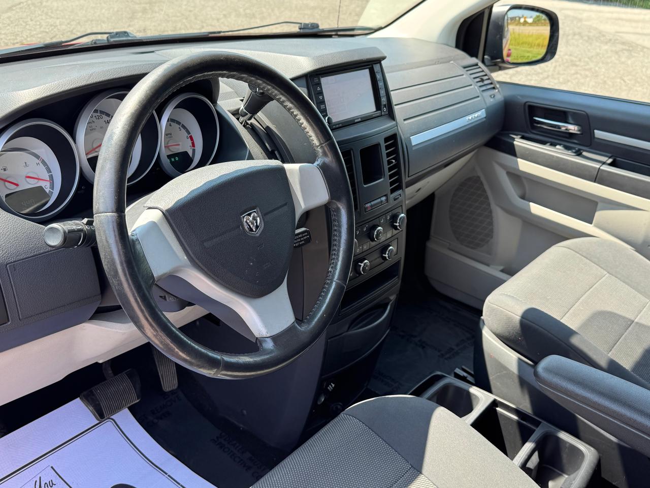 2008 Dodge Grand Caravan SE **LOTS OF SERVICE HISTORY** - Photo #17
