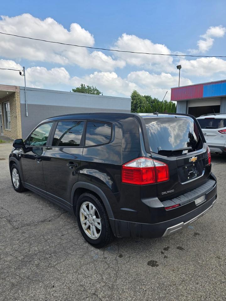 2012 Chevrolet Orlando 1LT - Photo #4