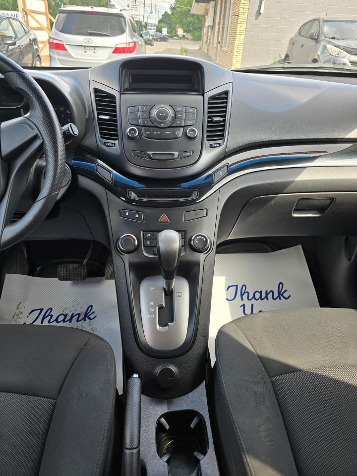 2012 Chevrolet Orlando 1LT - Photo #12
