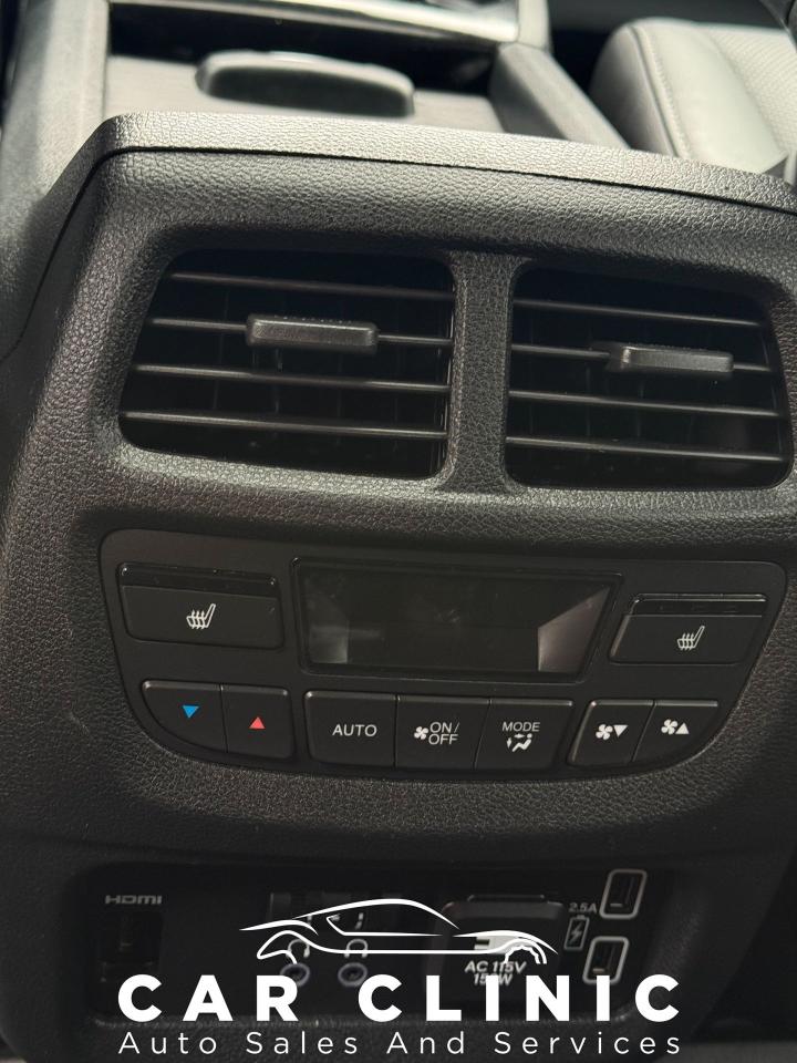 2021 Honda Pilot TOURING 8-PASSENGER - Photo #24