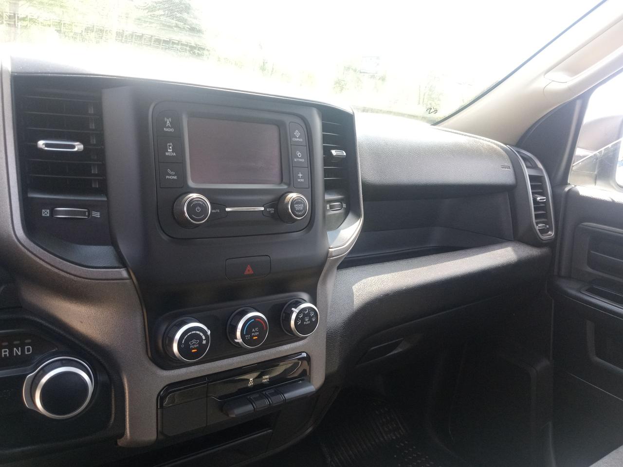 2020 RAM 2500 Tradesman - Photo #11