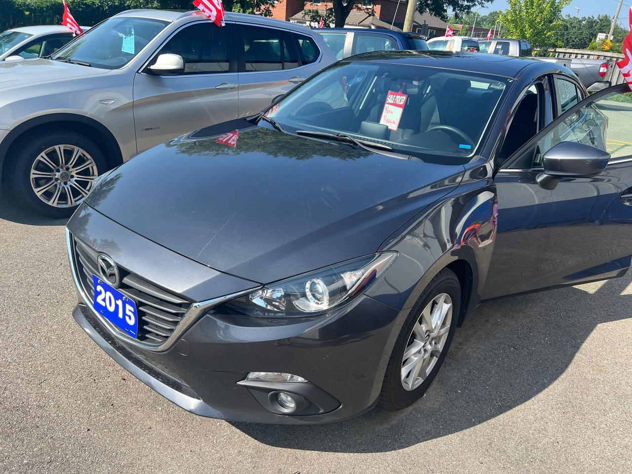 2015 Mazda MAZDA3 GS - Photo #9