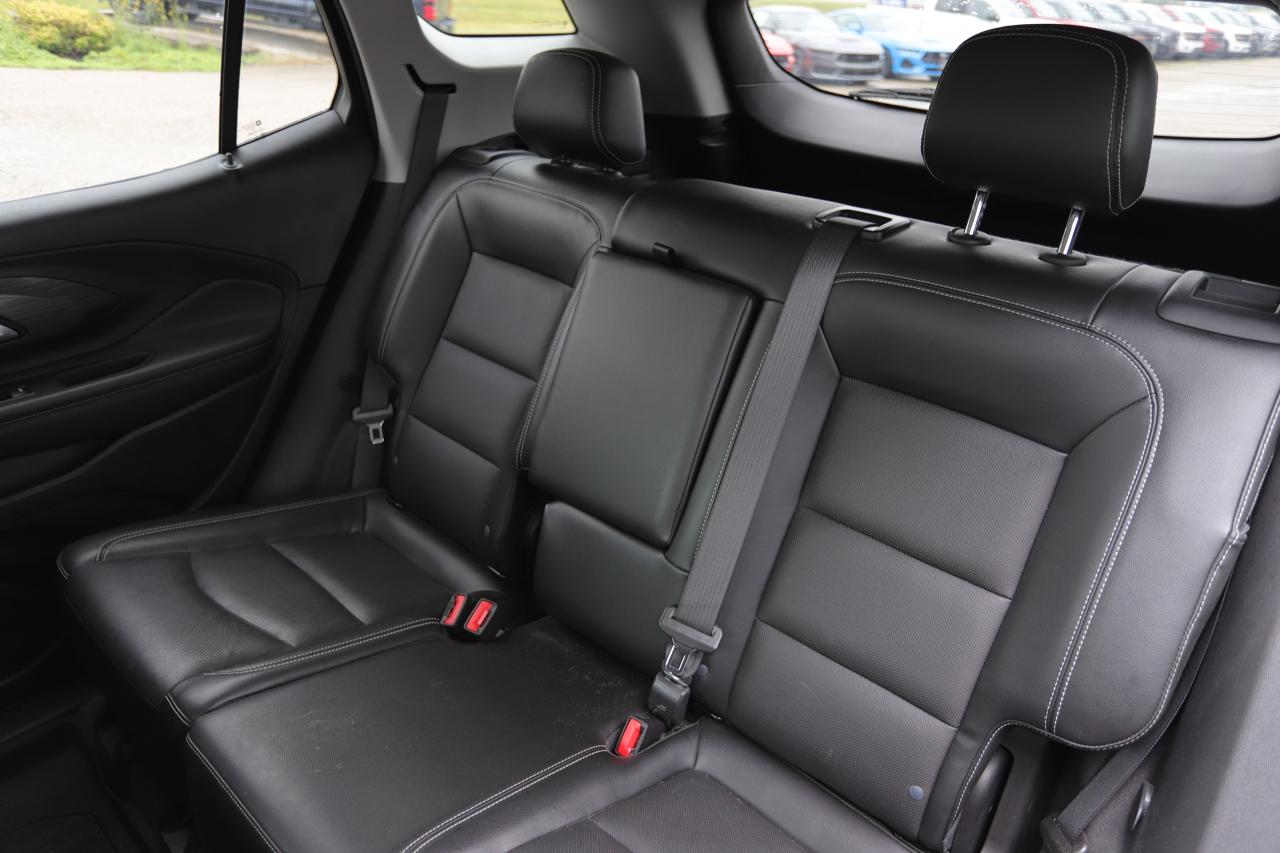 2022 GMC Terrain SLT AWD 4dr Photo5