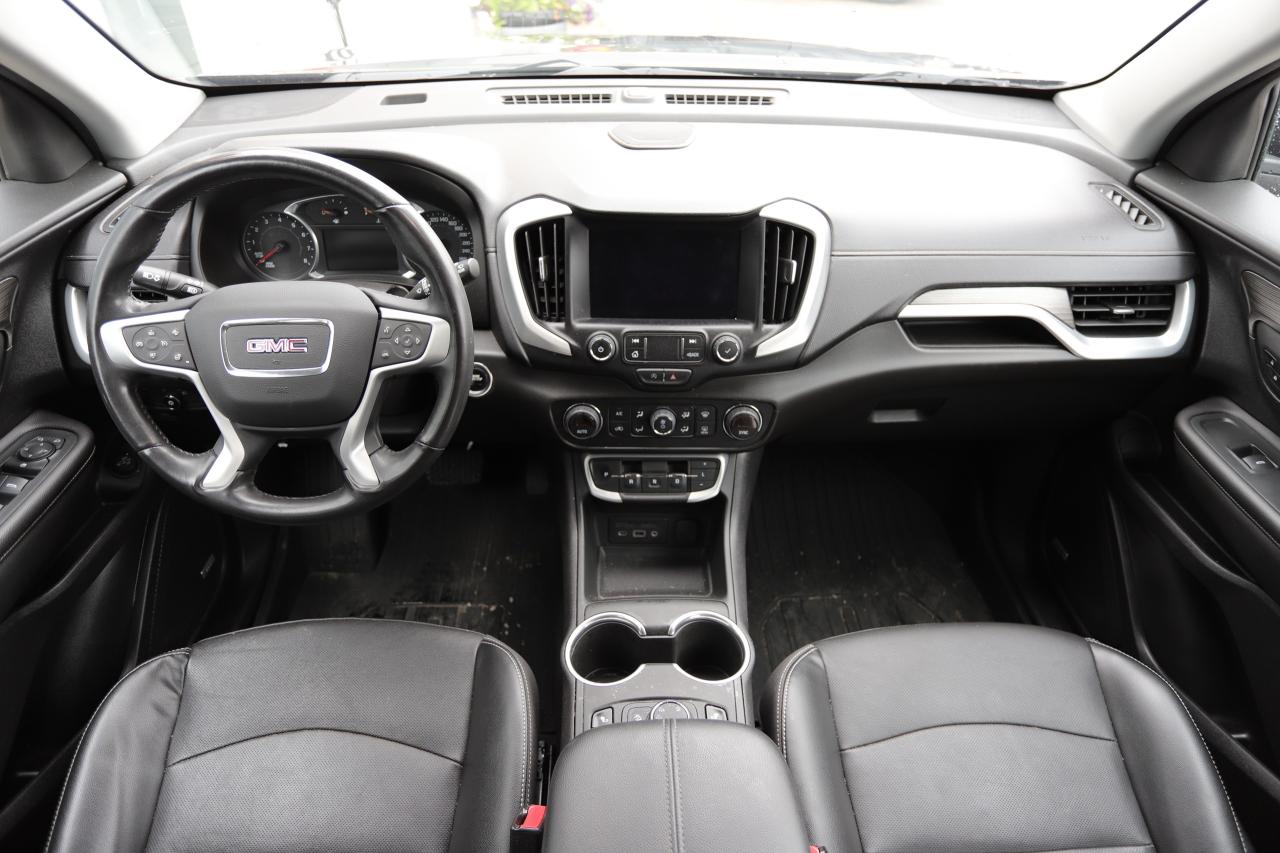 2022 GMC Terrain SLT AWD 4dr Photo5