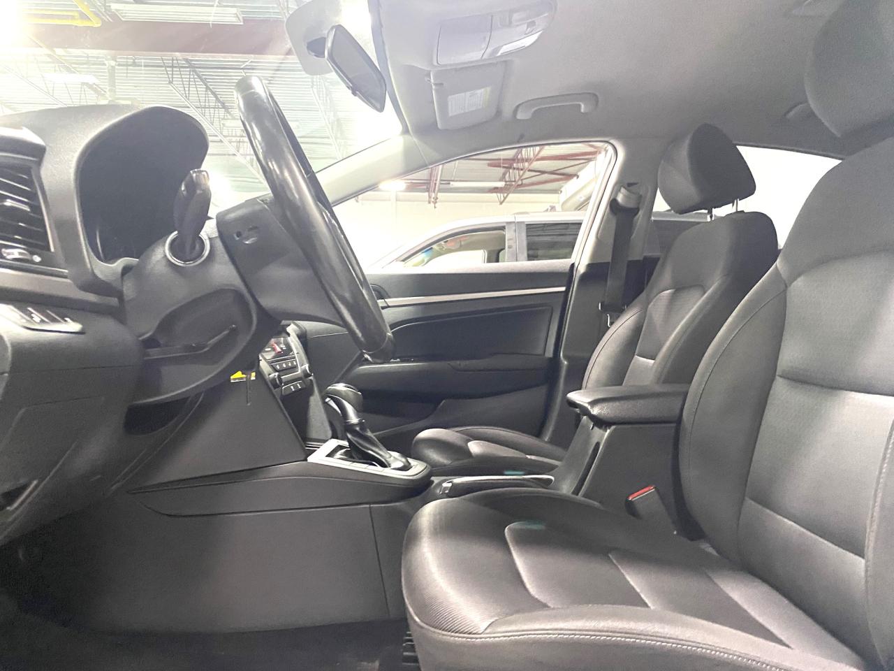 2018 Hyundai Elantra GL - Photo #12