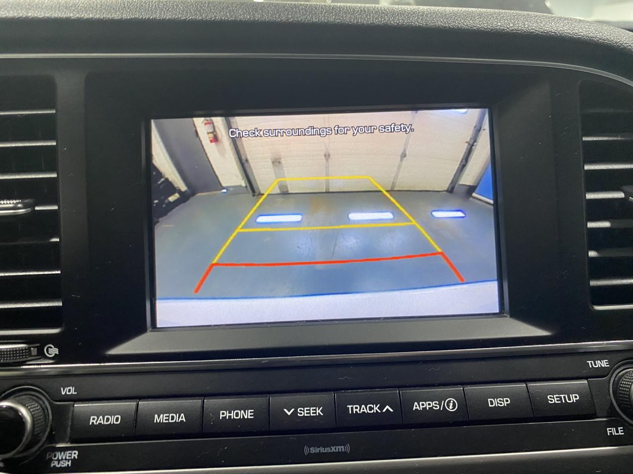 2018 Hyundai Elantra GL - Photo #14