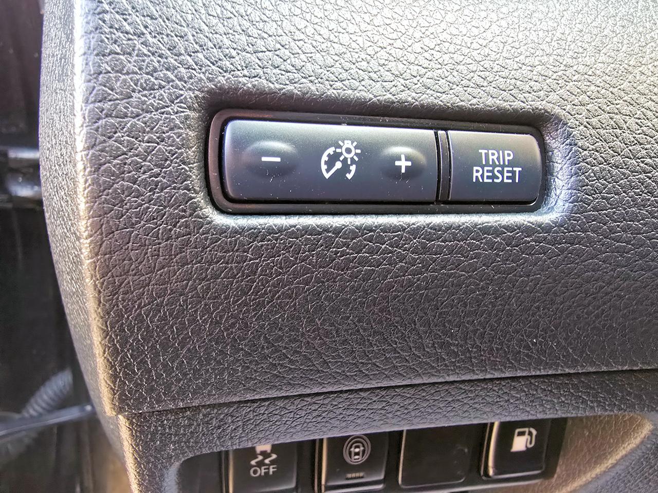 2019 Nissan Rogue SV Heated Seats Remote Start Apple Carplay - Photo #22