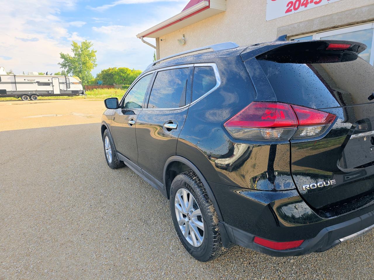 2019 Nissan Rogue SV Heated Seats Remote Start Apple Carplay - Photo #25