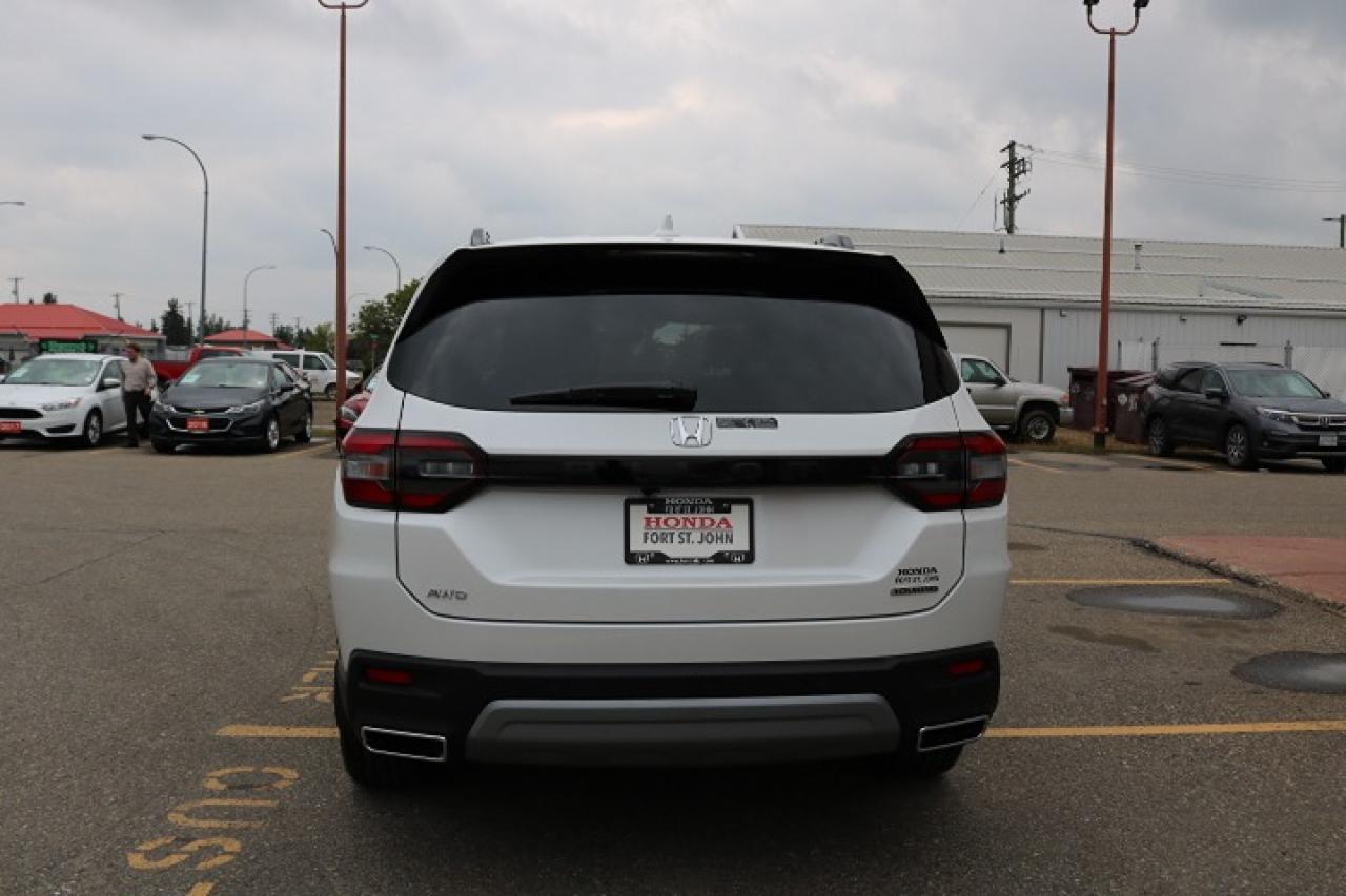 2025 Honda Pilot  Photo4