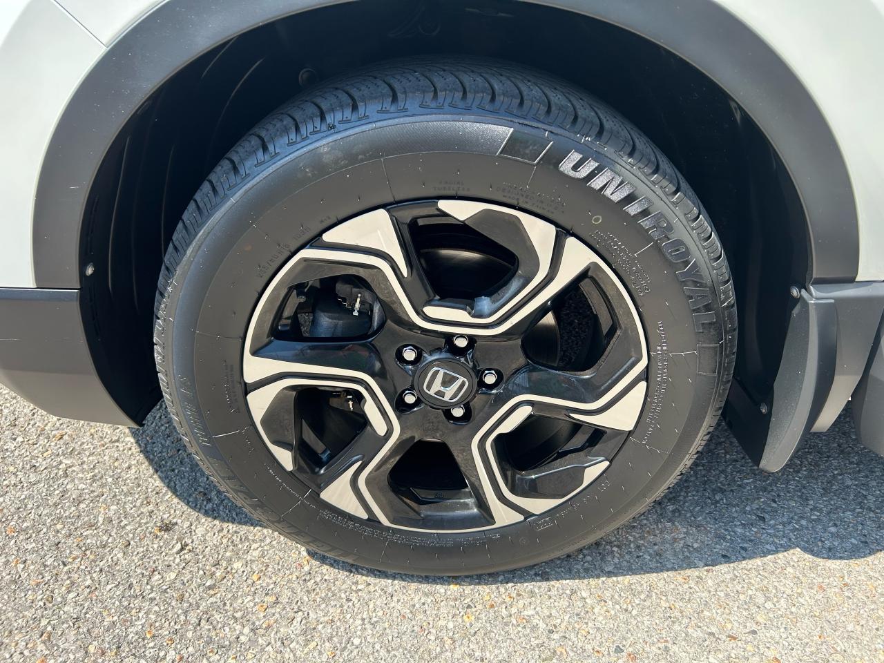2017 Honda CR-V Touring - Photo #15