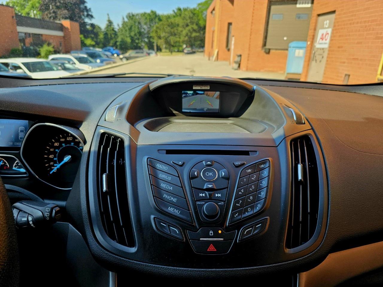 2014 Ford Escape FWD 4dr SE - Photo #12