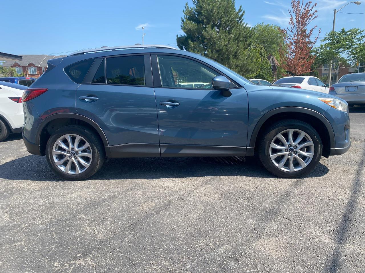 2015 Mazda CX-5 GT/AWD/Automatic/4 Cylinder/Leather/Roof/Rev Cam - Photo #5