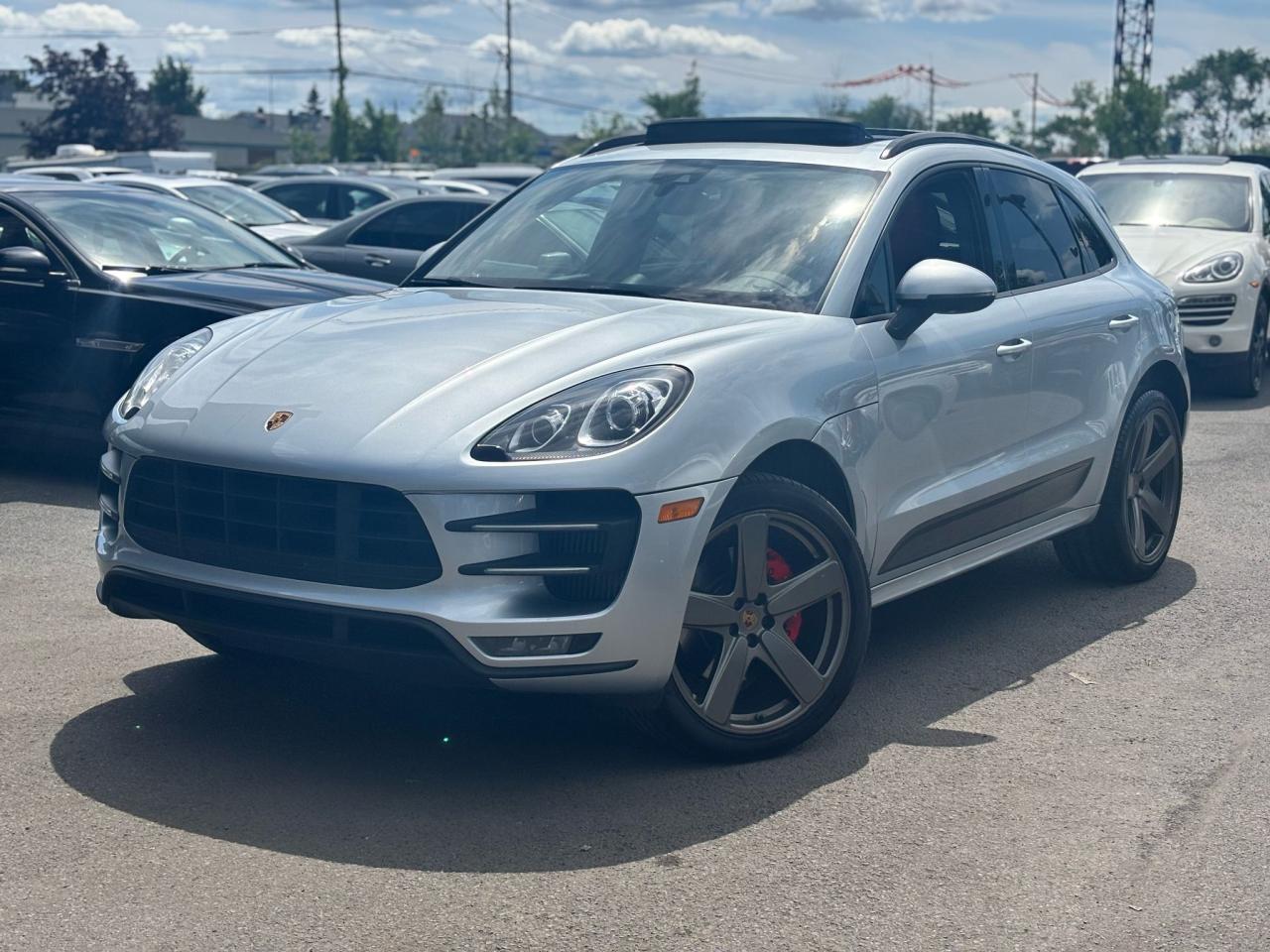 2015 Porsche Macan AWD 4dr Turbo - Photo #2
