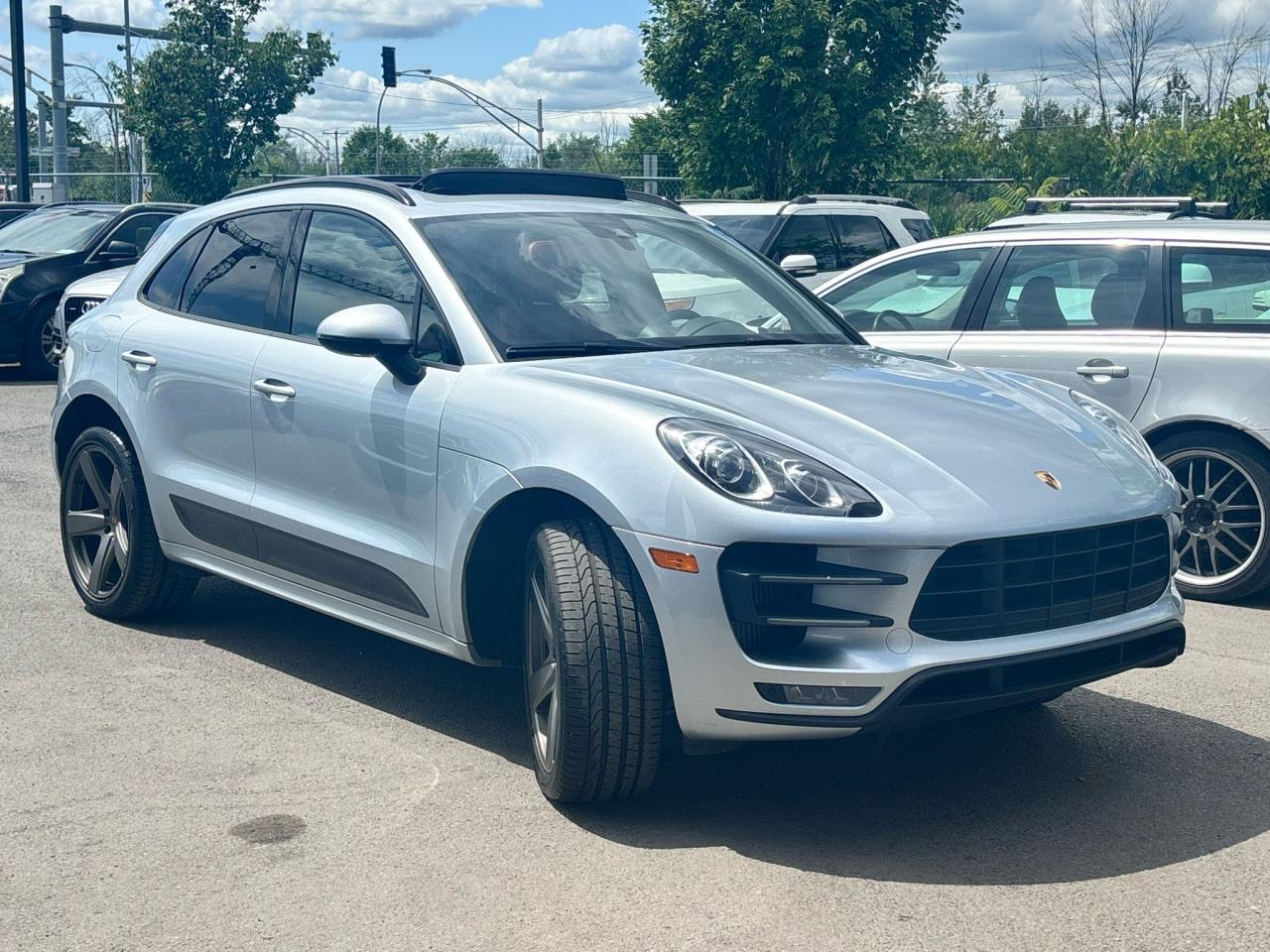 2015 Porsche Macan AWD 4dr Turbo - Photo #5