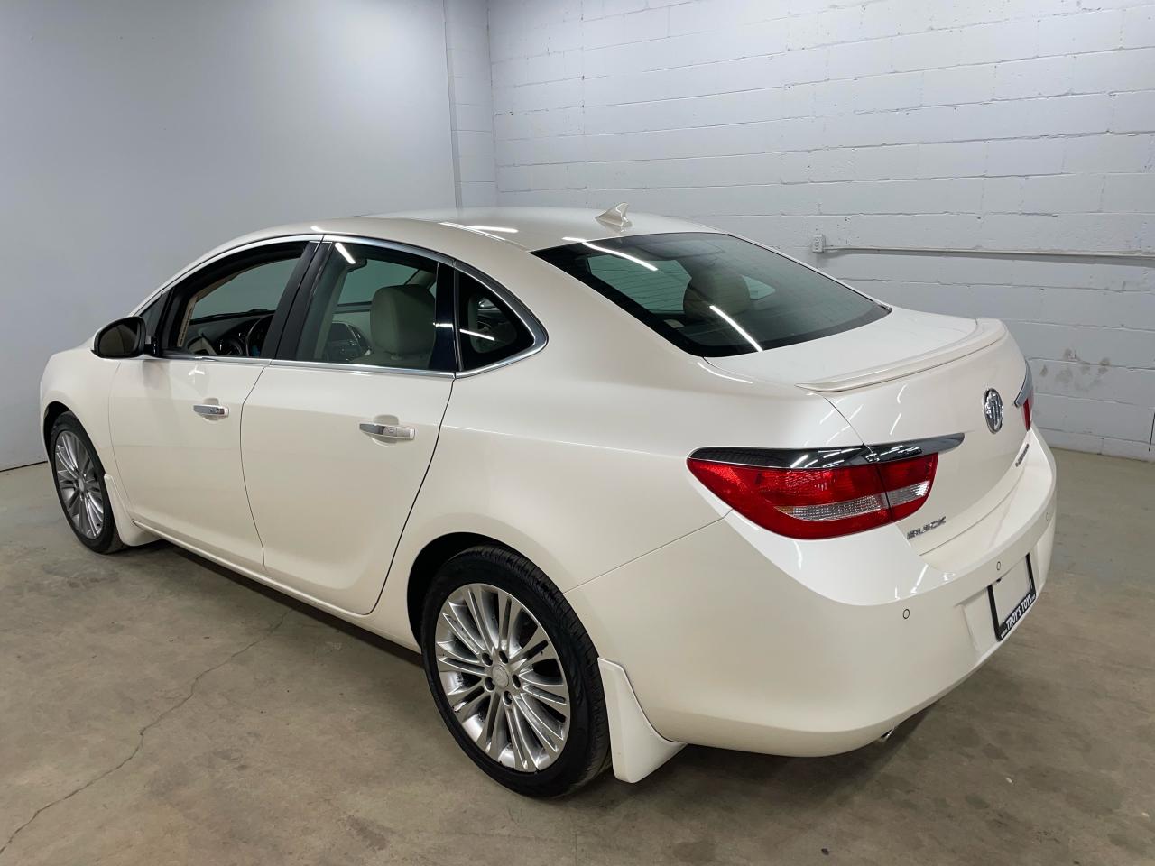 2013 Buick Verano Leather Photo23