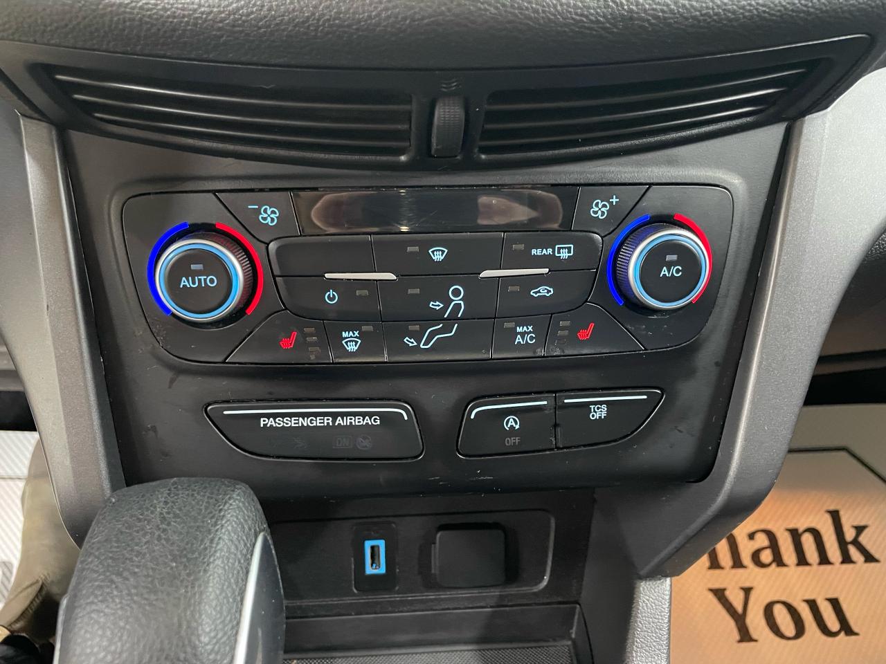 2018 Ford Escape SE FWD Photo29