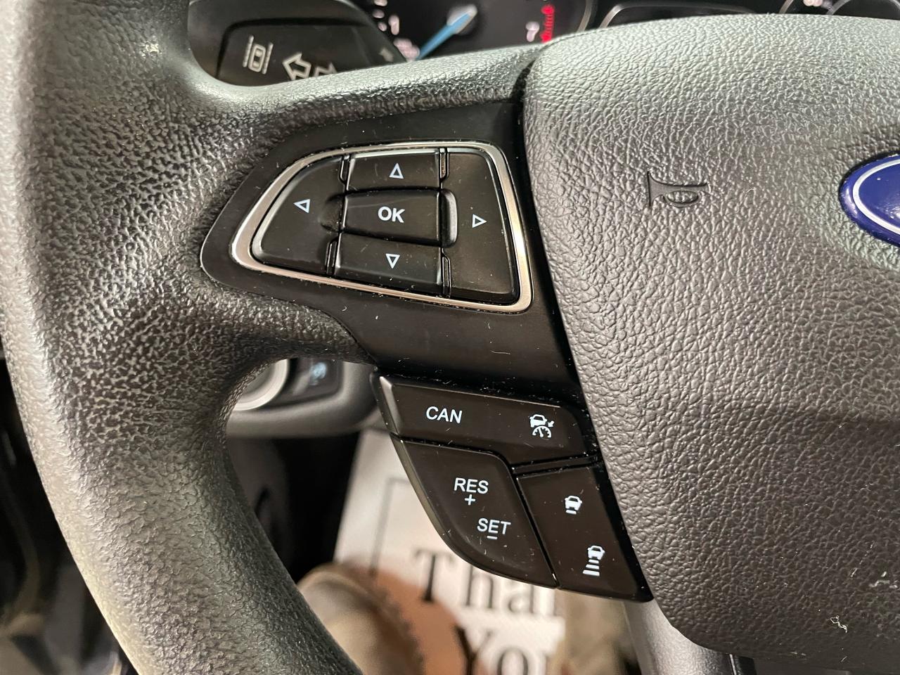 2018 Ford Escape SE FWD Photo33