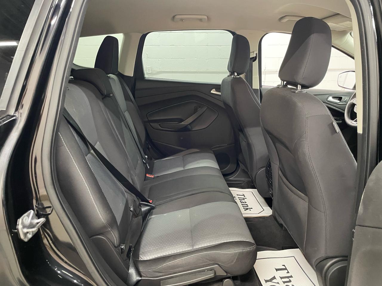 2018 Ford Escape SE FWD Photo27